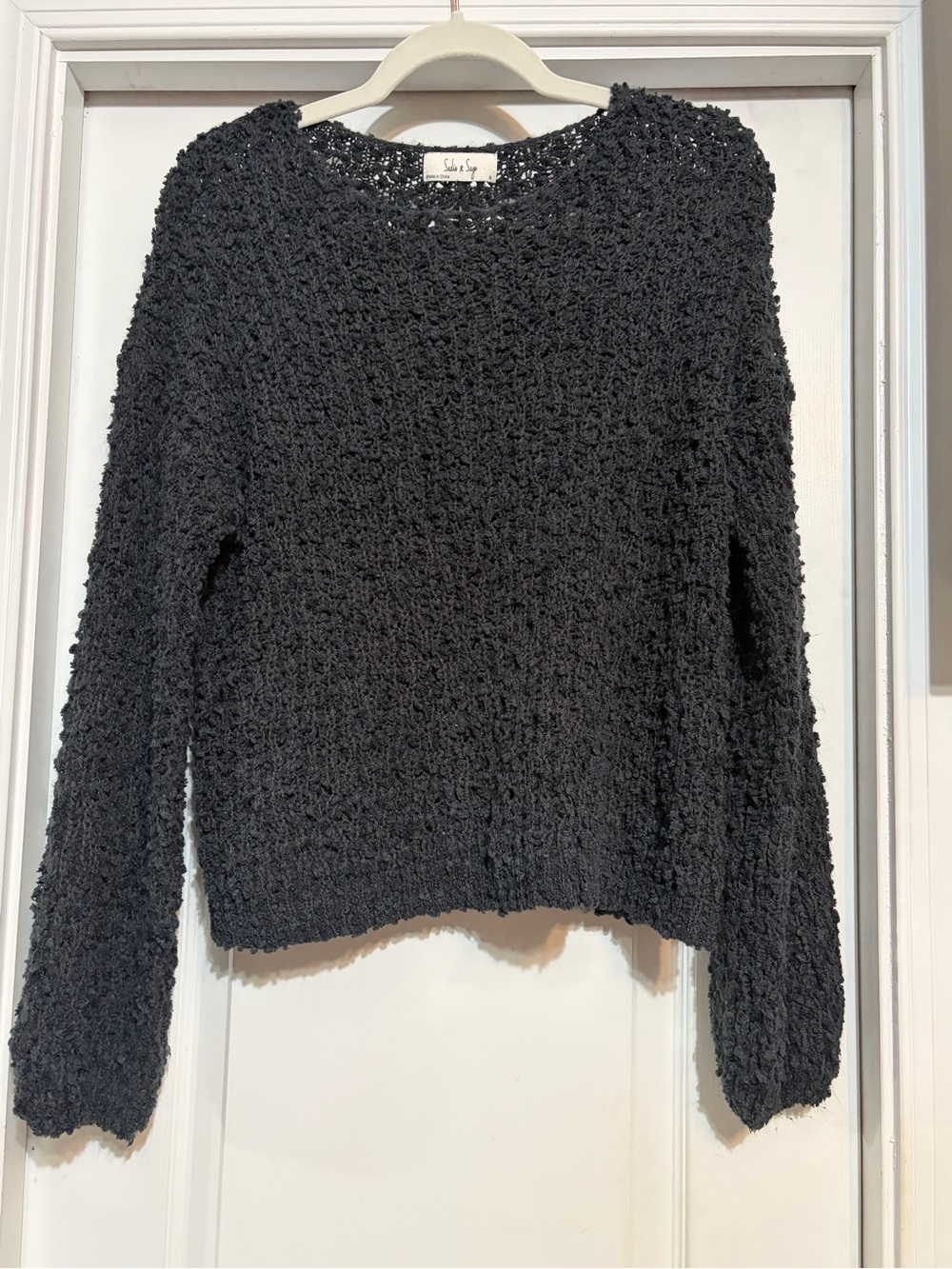 Sadie & Sage Deep Charcoal Popcorn Knit Crewneck Sweater